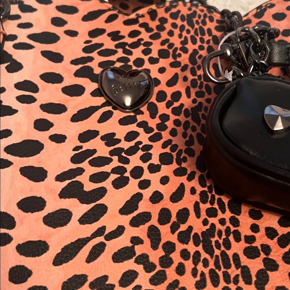 Betsy Johnson In the Prowl Leopard Print Tote Bag - Picture 8 of 9
